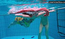 Bubarek et sa copine s'amusent dans la piscine